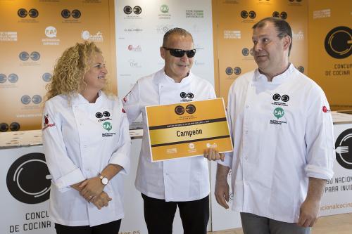 El gaditano José Antonio Parra ganador del II Concurso Nacional de Cocina para Invidentes