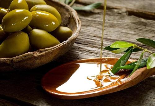 Por qué sube o baja el precio del aceite de oliva?