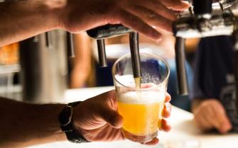 El turismo y la hostelería, claves para el sector cervecero este verano
